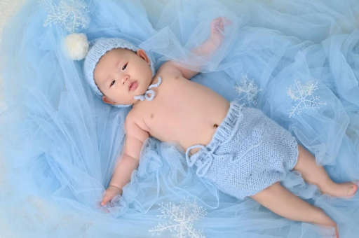 伊犁哈萨克怀孕肚子起小疙瘩很痒
