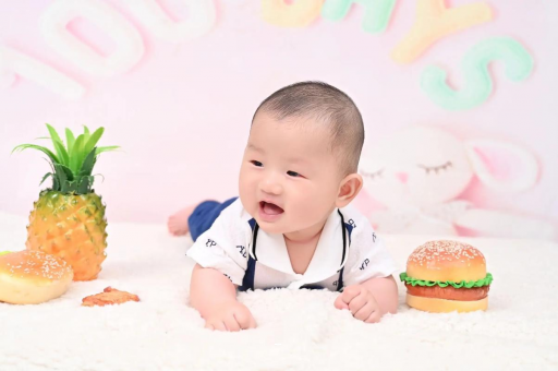 伊犁哈萨克宝宝多大刷牙